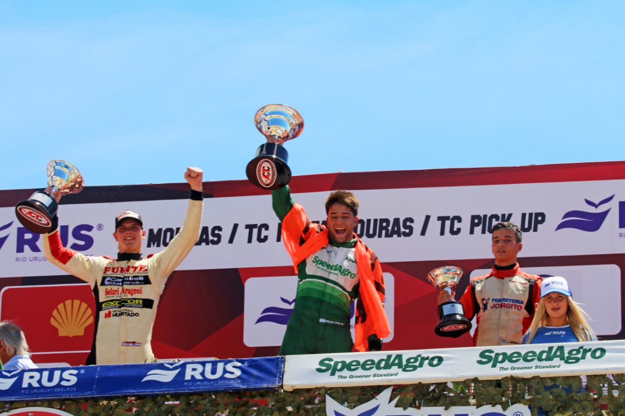 El color del TC Mouras en Concepción desde el foco de Berna Bosco: WhatsApp Image 2023-01-22 at 14.55.40 (1).jpeg